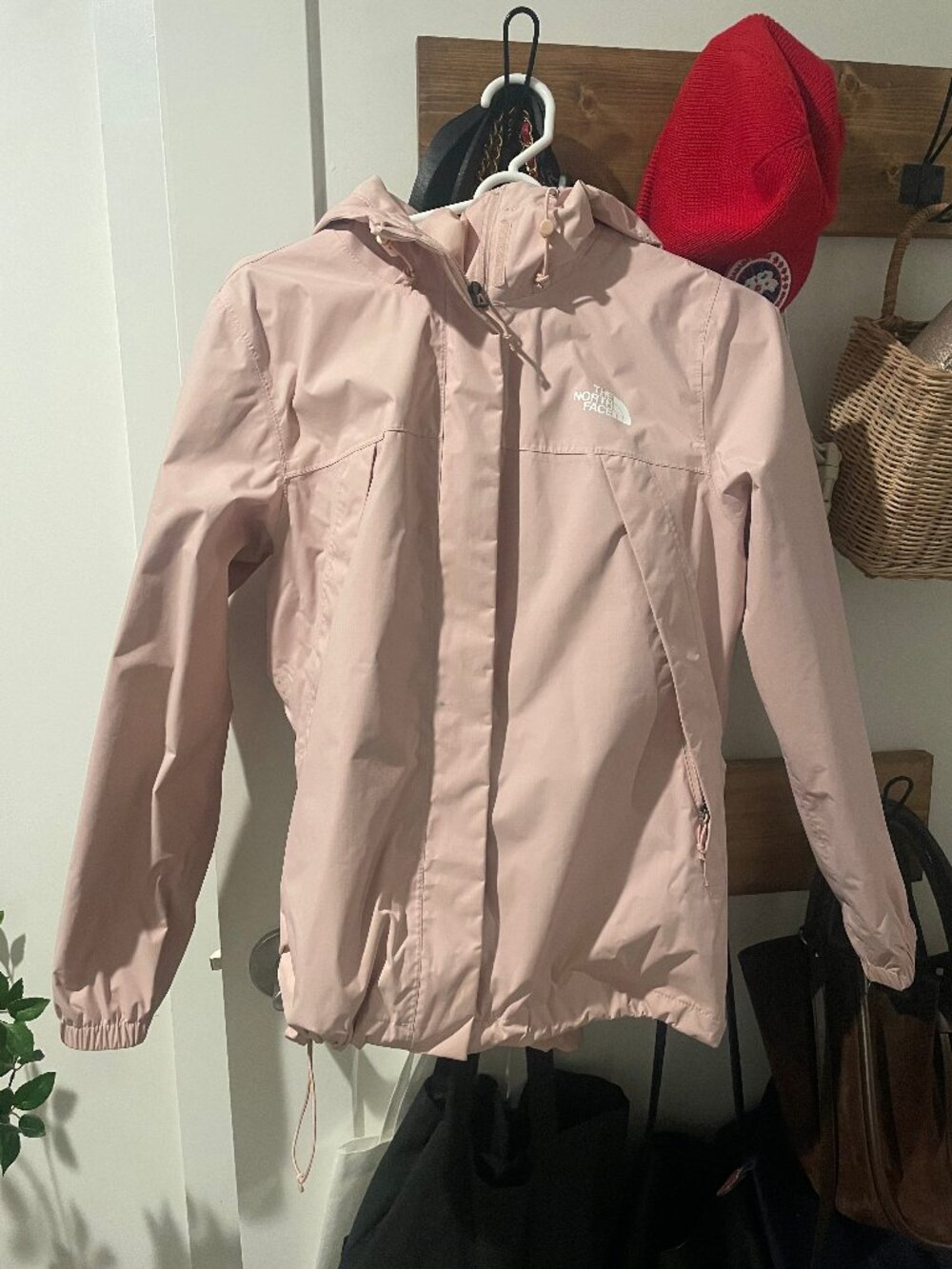 Women's The North Face Rain Jacket, Small